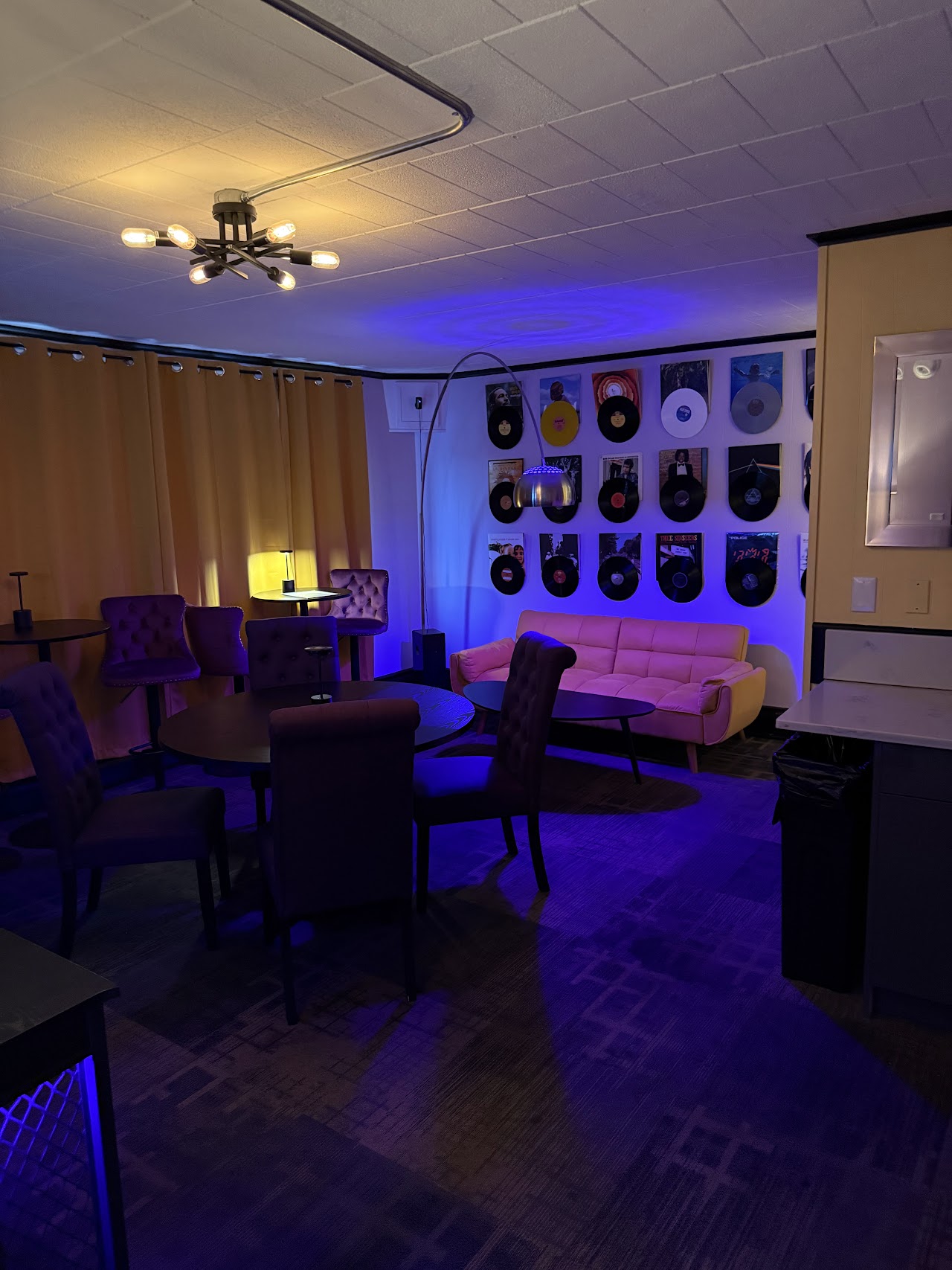 Hotel Royal Oak, Royal Oak Michigan — photo 155 of 202