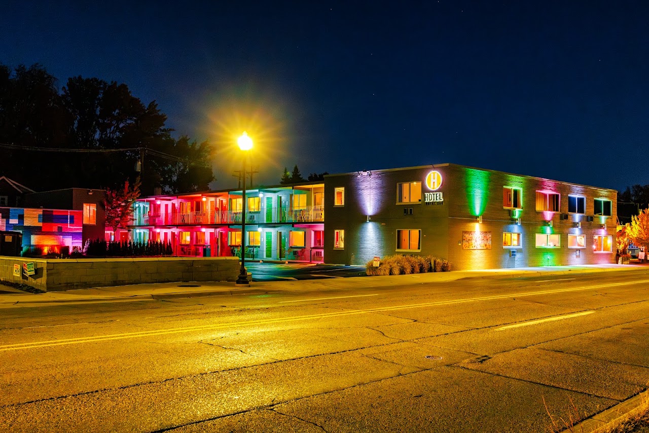 Fall Hotel 3